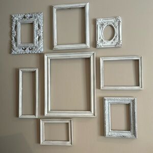 Cute painted vintage frames. Includes 8 frames various sizes seen in pictures